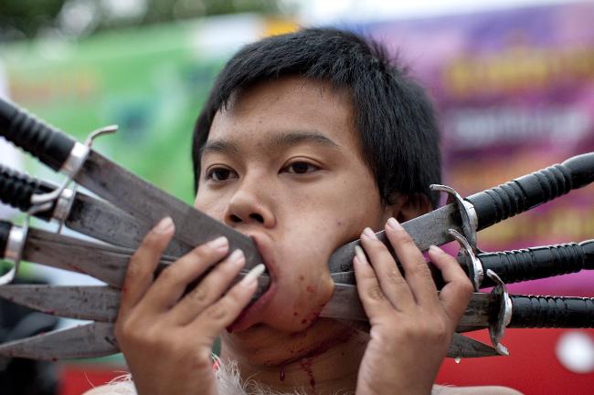 250087-phuket-vegetarian-festival-pic-21 250087-phuket-vegetarian-festival-pic-21